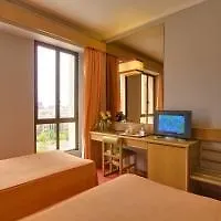Hotel Alif Campo Pequeno Lissabon Portugal