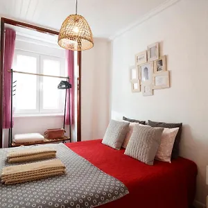 Appartamento Lov'alfama, At In