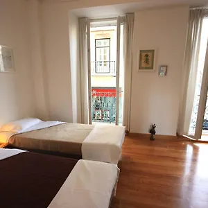 Myplace - - Camoes Lissabon