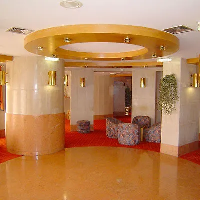 Hotel Alif Campo Pequeno Lisbona