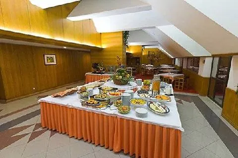 Hotel Alif Campo Pequeno Lisboa 3*,  Πορτογαλία